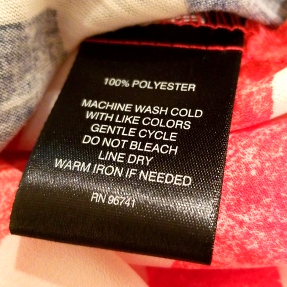 😽Signature Studio Faded Stars/Pocket 🌜Tank Top🌛 - Picture 3 of 5